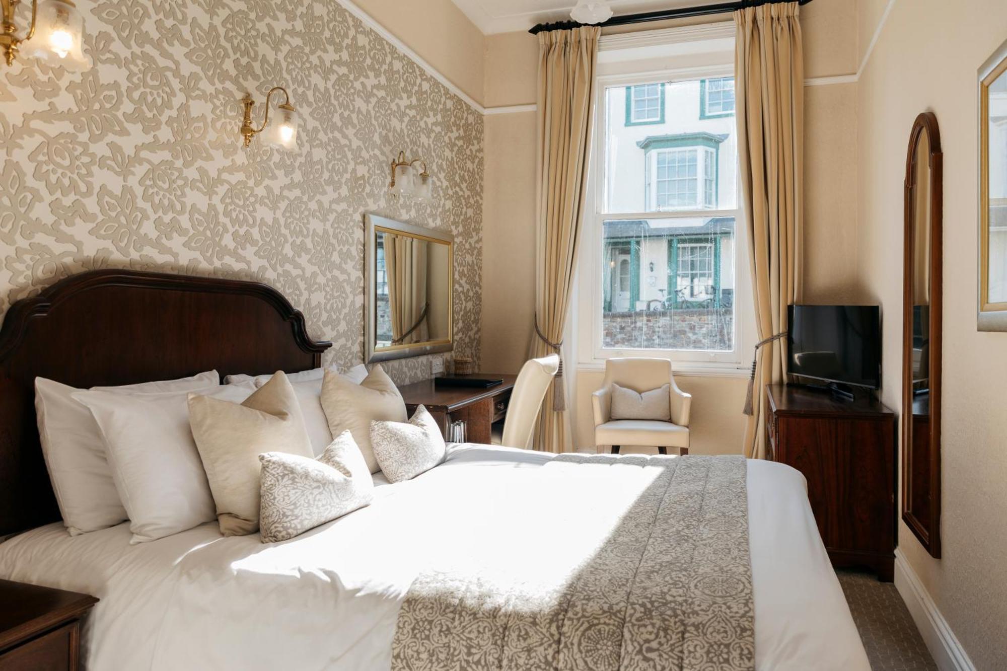 The Royal Bideford